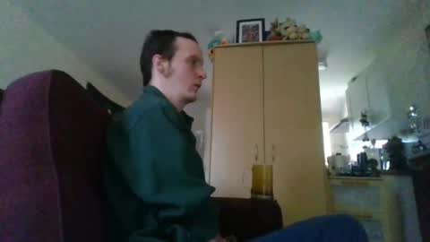 Snapshot of boredlul chatting on March 7, 9:50 am boredlul online show from March 7, 9:50 am