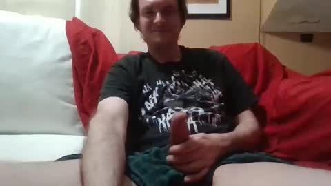 Snapshot of bosco72536 chatting on April 28, 9:31 pm Bosco online show from April 28, 9:31 pm