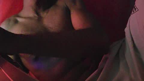 Snapshot of boss_playa98 chatting on September 22, 10:28 am boss_playa98 online show from September 22, 10:28 am