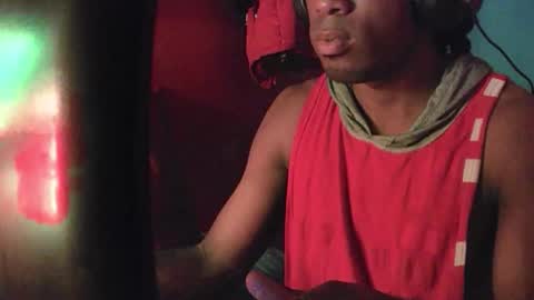 Snapshot of boss_playa98 chatting on October 26, 8:31 am boss_playa98 online show from October 26, 8:31 am