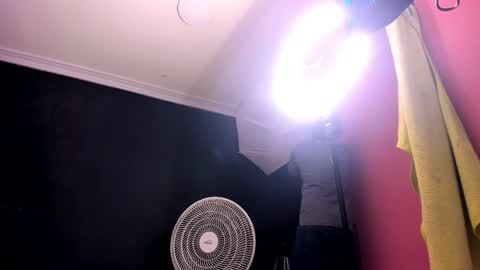 Boss online show from February 25, 12:59 pm