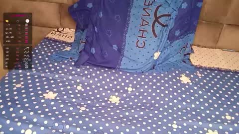 bossetassy online show from October 24, 6:48 pm