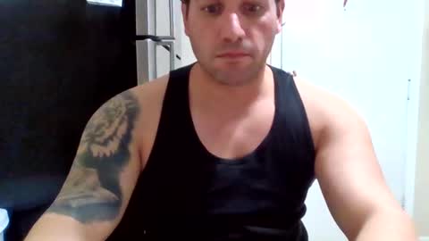 Snapshot of bosslife505050 chatting on February 5, 10:19 am The Italian Boss online show from February 5, 10:19 am