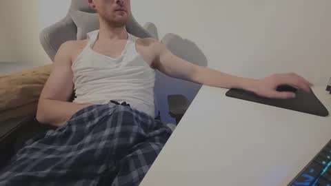 bottomtsinner online show from March 11, 9:54 pm