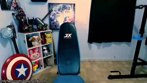 Pumpkin Butt online show from March 3, 4:03 pm