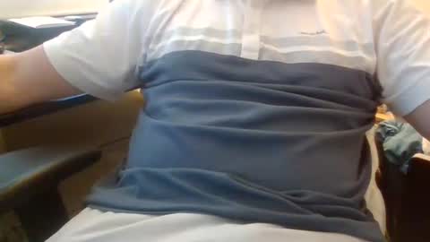 Snapshot of bourbonman144 chatting on November 6, 11:26 pm bourbonman144 online show from November 6, 11:26 pm