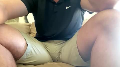 Snapshot of bourbonman144 chatting on November 9, 9:35 pm bourbonman144 online show from November 9, 9:35 pm