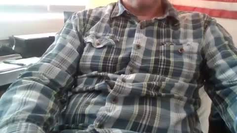 Snapshot of bourbonman144 chatting on November 24, 9:47 pm bourbonman144 online show from November 24, 9:47 pm