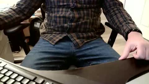 Snapshot of bourbonman144 chatting on December 3, 10:52 pm bourbonman144 online show from December 3, 10:52 pm