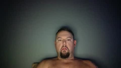 bowtieguy84 online show from December 21, 9:38 am