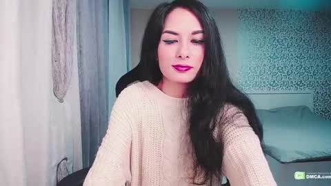 Helen  online show from December 4, 8:01 am