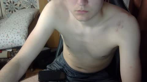 boy4dreams online show from May 2, 8:36 pm