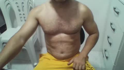 boy_fitbrutal online show from May 18, 10:59 pm