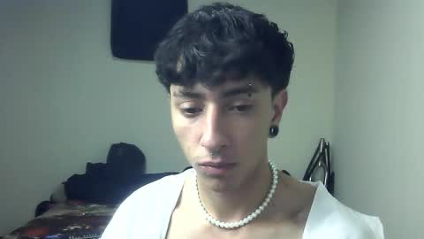 Boy Astro online show from December 2, 12:40 pm