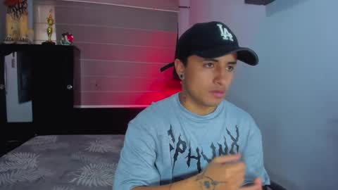 Snapshot of boy_nauthy chatting on January 5, 3:13 pm boy_nauthy online show from January 5, 3:13 pm