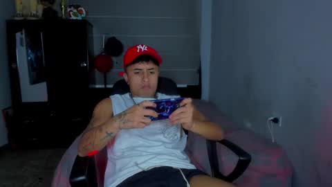 Snapshot of boy_nauthy chatting on January 22, 7:46 am boy_nauthy online show from January 22, 7:46 am