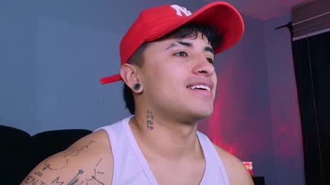 Snapshot of boy_nauthy chatting on November 21, 7:01 pm boy_nauthy online show from November 21, 7:01 pm