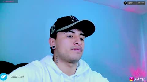 Snapshot of boy_nauthy chatting on November 25, 7:47 pm boy_nauthy online show from November 25, 7:47 pm