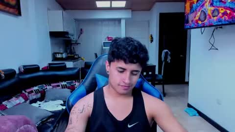 boy_nauthy online show from July 10, 9:17 pm