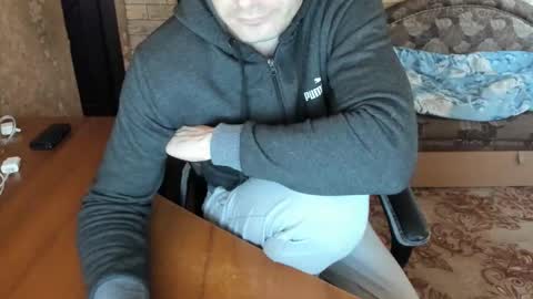 Snapshot of boyapollon chatting on November 18, 5:56 am BoyApollon online show from November 18, 5:56 am