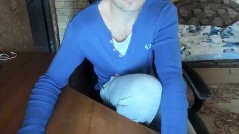 Snapshot of boyapollon chatting on November 23, 8:36 am BoyApollon online show from November 23, 8:36 am