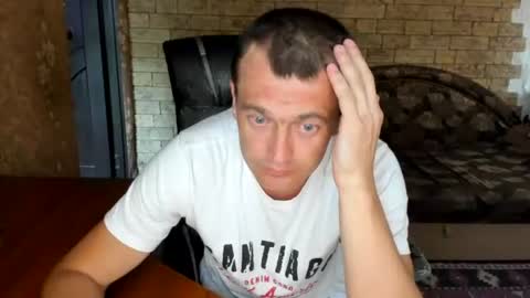 Snapshot of boyapollon chatting on July 17, 4:12 pm BoyApollon online show from July 17, 4:12 pm