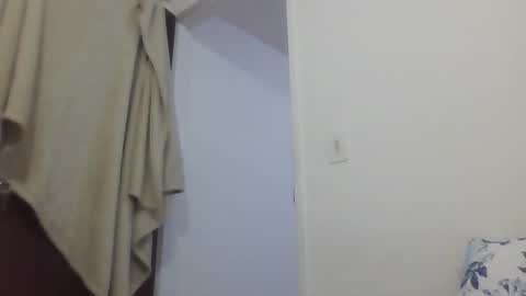 Snapshot of boycock777 chatting on February 7, 9:37 am Tommy - OnFns tommy 874 online show from February 7, 9:37 am