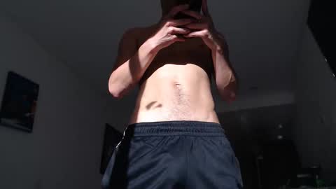 Snapshot of boyfriend_fuckme chatting on November 13, 12:04 pm Felipe online show from November 13, 12:04 pm