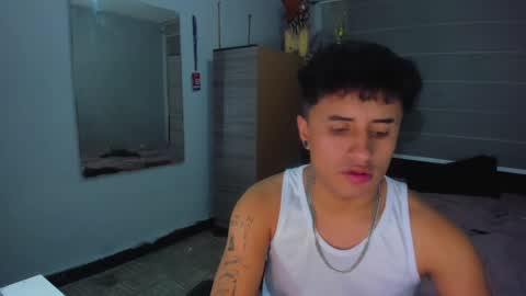 Snapshot of boylatin_777 chatting on January 26, 3:06 am miguel online show from January 26, 3:06 am