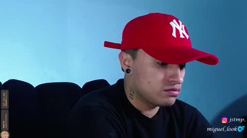 Snapshot of boylatin_777 chatting on October 13, 5:40 am miguel online show from October 13, 5:40 am