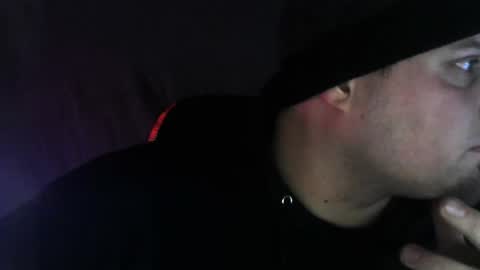 Snapshot of boynextdoooooor chatting on November 29, 8:23 pm boynextdoooooor online show from November 29, 8:23 pm