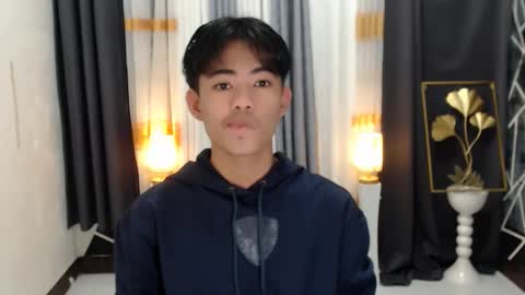 Snapshot of boynextdoor4ux chatting on January 5, 2:19 pm HI IM JAMES DONT FORGET GIVE ME THUMBS UP AND JOIN TO MY FANCLUB online show from January 5, 2:19 pm