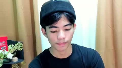 Snapshot of boynextdoor4ux chatting on November 19, 3:39 am HI IM JAMES DONT FORGET GIVE ME THUMBS UP AND JOIN TO MY FANCLUB online show from November 19, 3:39 am