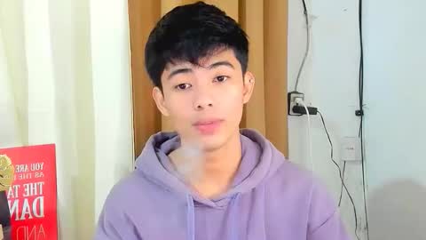 Snapshot of boynextdoor4ux chatting on December 19, 6:26 pm HI IM JAMES DONT FORGET GIVE ME THUMBS UP AND JOIN TO MY FANCLUB online show from December 19, 6:26 pm