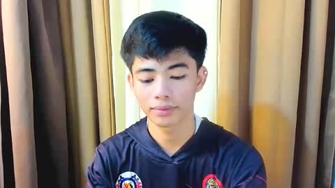 Snapshot of boynextdoor4ux chatting on January 11, 4:06 am HI IM JAMES DONT FORGET GIVE ME THUMBS UP AND JOIN TO MY FANCLUB online show from January 11, 4:06 am