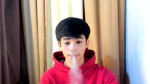 Snapshot of boynextdoor4ux chatting on February 7, 12:47 am HI IM JAMES DONT FORGET GIVE ME THUMBS UP AND JOIN TO MY FANCLUB online show from February 7, 12:47 am