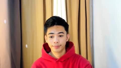 Snapshot of boynextdoor4ux chatting on February 26, 4:44 am HI IM JAMES DONT FORGET GIVE ME THUMBS UP AND JOIN TO MY FANCLUB online show from February 26, 4:44 am