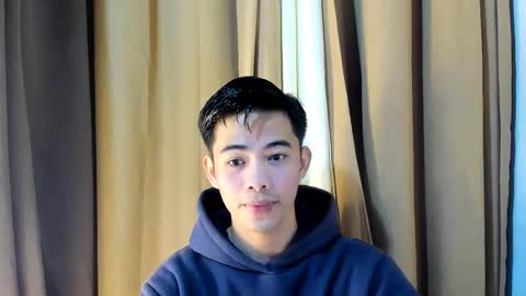 Snapshot of boynextdoor4ux chatting on February 28, 10:00 pm HI IM JAMES DONT FORGET GIVE ME THUMBS UP AND JOIN TO MY FANCLUB online show from February 28, 10:00 pm
