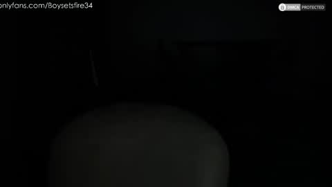 boysetsfire34 online show from October 31, 9:43 am