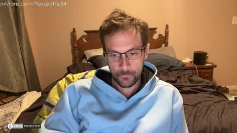 boysetsfire34 online show from December 13, 11:32 pm