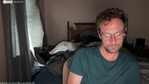 Snapshot of boysetsfire34 chatting on June 11, 9:35 pm boysetsfire34 online show from June 11, 9:35 pm