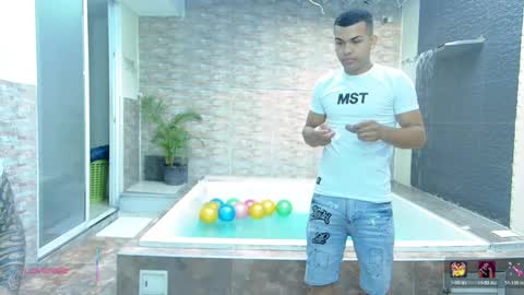 Snapshot of boysgang_sex chatting on May 9, 11:15 am Angelo Mark Fernando Taylor online show from May 9, 11:15 am