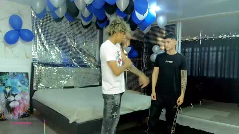 Snapshot of boysgang_sex chatting on May 15, 11:06 am Angelo Mark Fernando Taylor online show from May 15, 11:06 am