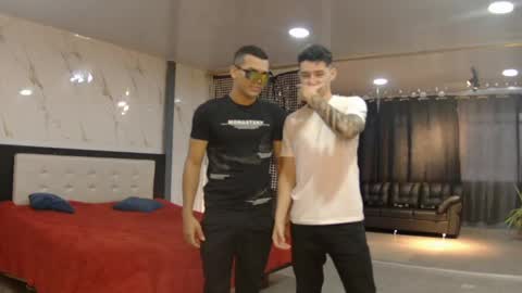 Snapshot of boysgang_sex chatting on May 31, 11:17 am Angelo Mark Fernando Taylor online show from May 31, 11:17 am