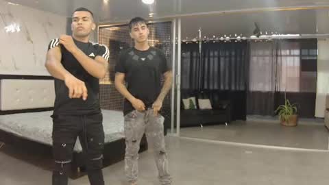 Snapshot of boysgang_sex chatting on June 19, 11:14 am Angelo Mark Fernando Taylor online show from June 19, 11:14 am
