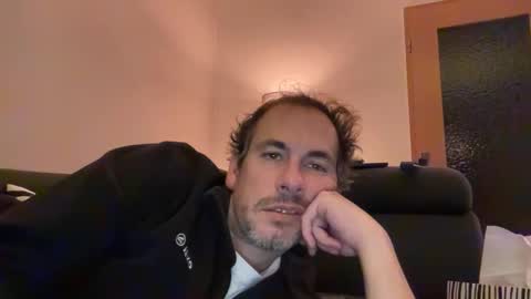 boytoyhh online show from November 7, 10:32 pm