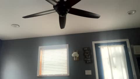 boytoy8969 online show from December 17, 8:10 pm