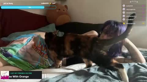 boywithbug online show from January 17, 3:50 pm