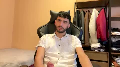 boyzinm2 online show from November 5, 9:48 pm