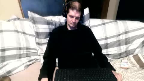 Snapshot of bponie1 chatting on November 1, 1:07 am bponie1 online show from November 1, 1:07 am